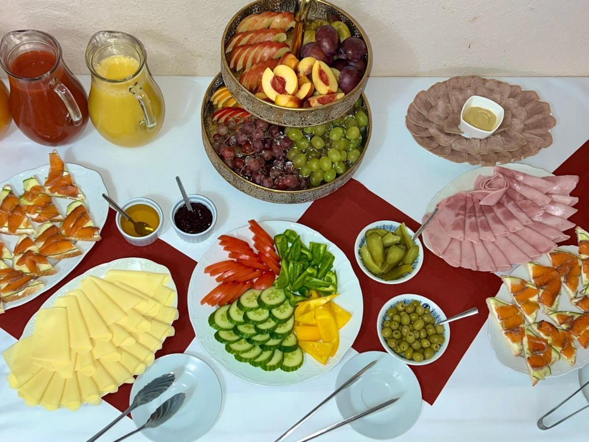 Zlaty Sloup 호텔 카를로비바리 외부 사진