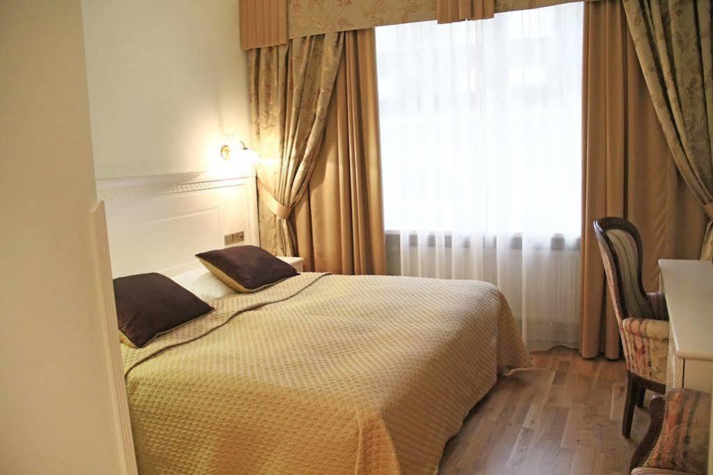 Zlaty Sloup 호텔 카를로비바리 외부 사진